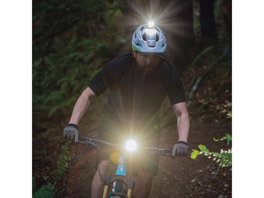 Blackburn Dayblazer 1100 Front Bike Light - Ultimate Cycles Nowra