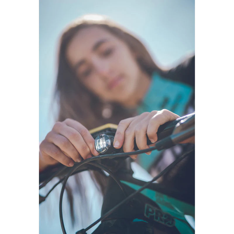 Lezyne Femto Front Usb Light 15lm Black - Ultimate Cycles Nowra