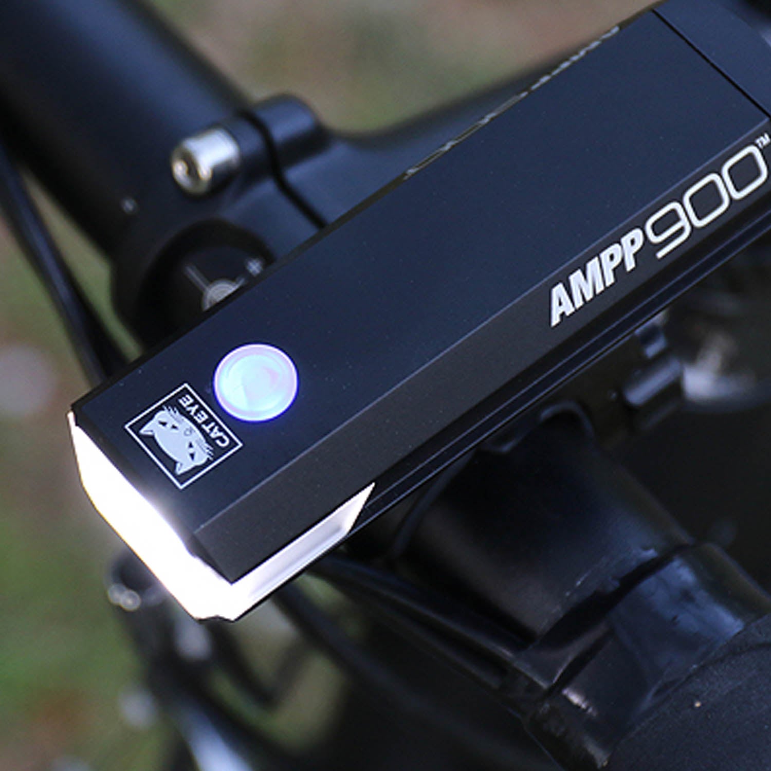 Cateye Lightset City Ampp900 & Viz300 - Ultimate Cycles Nowra