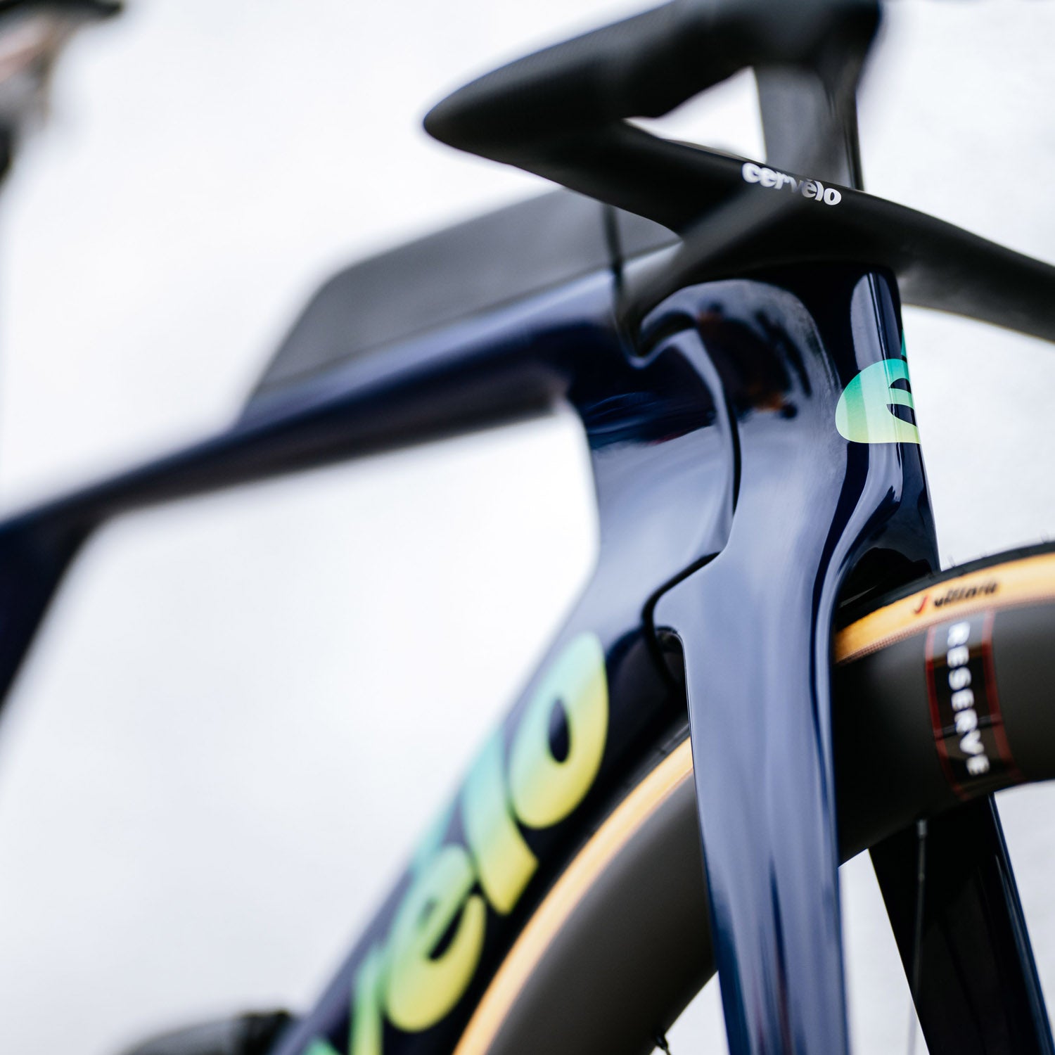 Cervelo C25 P5 Ultegra Di2 Deep Dahlia - Ultimate Cycles Nowra