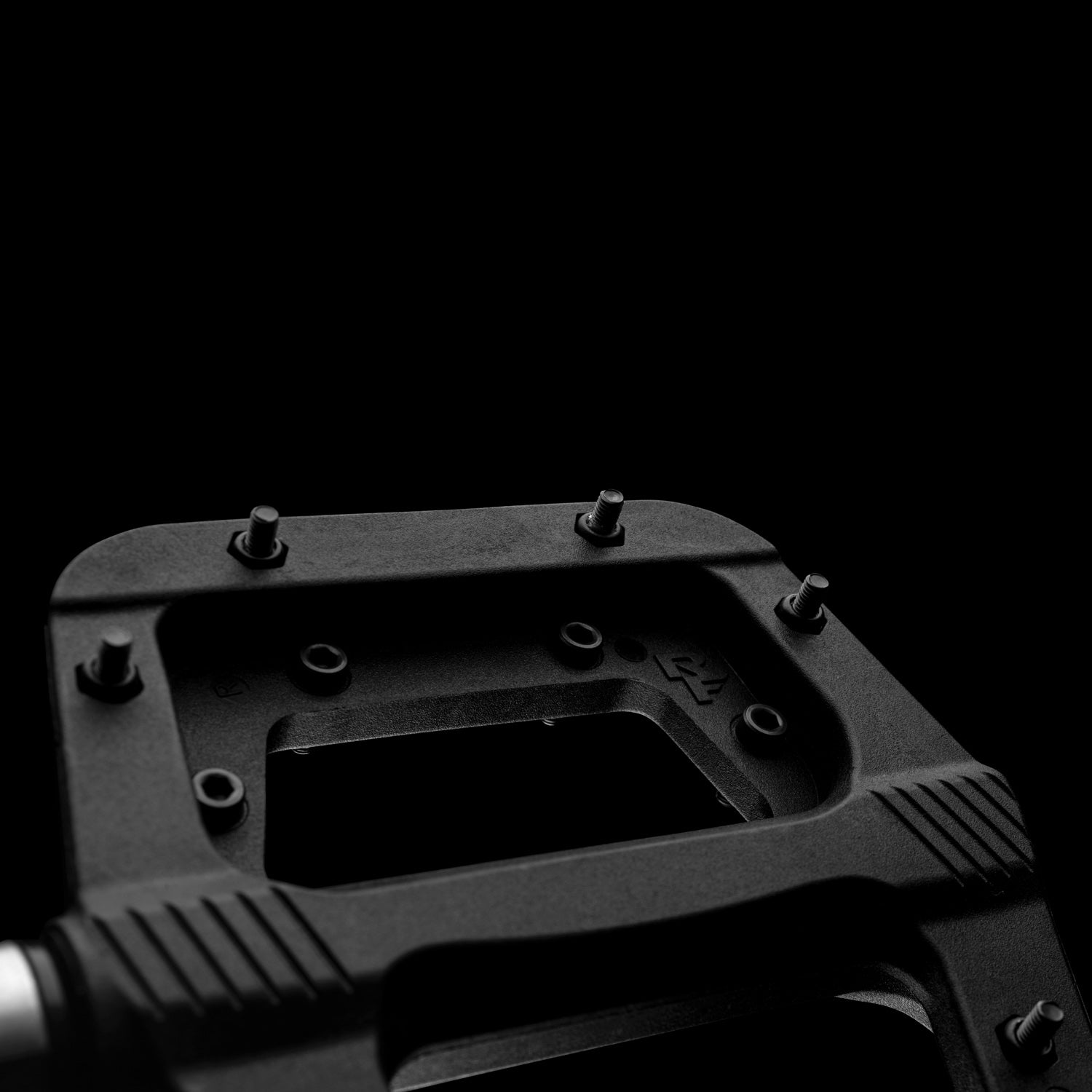 Raceface Chester 20 Flat Pedals Black - Ultimate Cycles Nowra