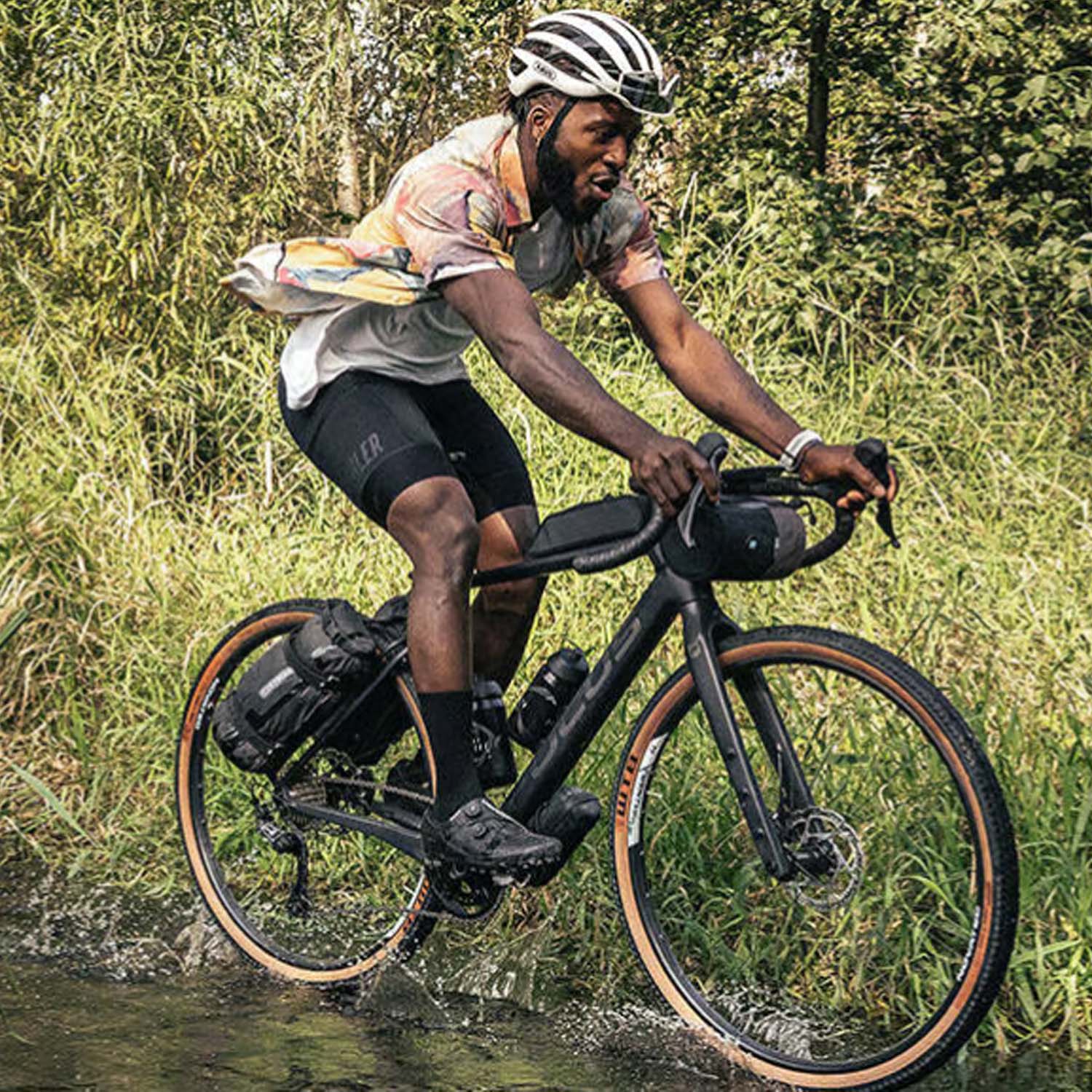 Focus F23 Atlas 8.7 Carbon Black - Ultimate Cycles Nowra