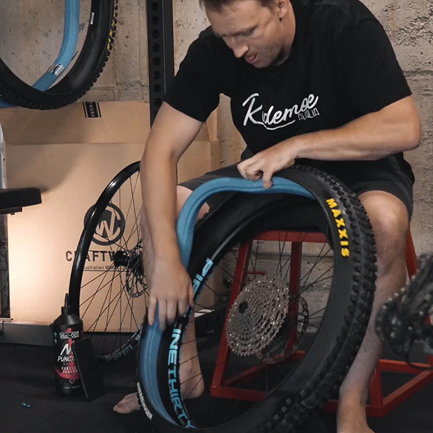 Gnarly Tubeless Performance Inserts Blue 2.3-2.5" 92G - Ultimate Cycles Nowra