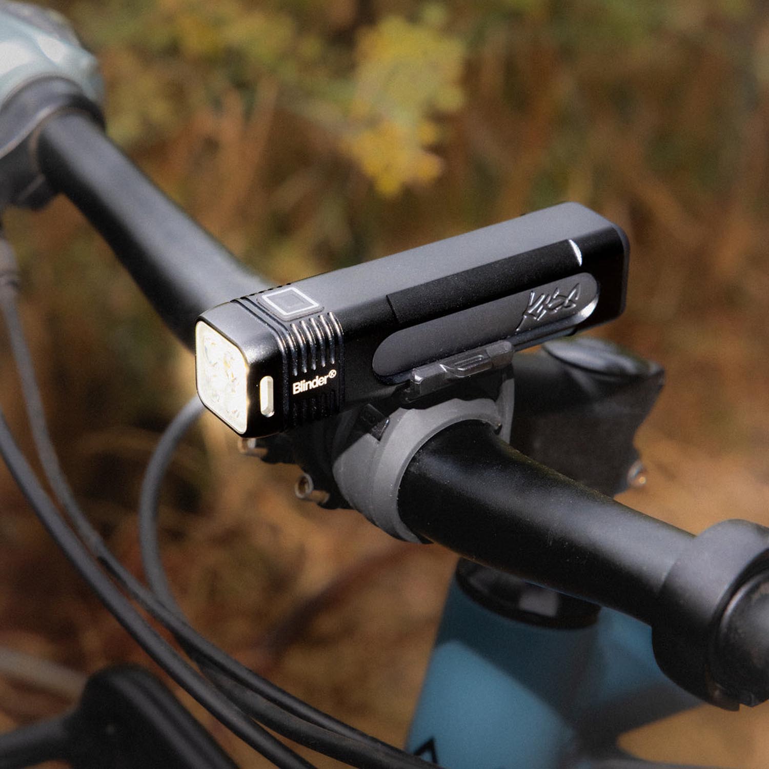 Knog Blinder 700 Plus USB Front Light