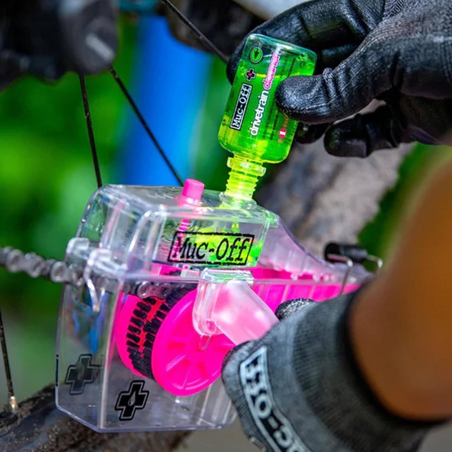 MUC-OFF X3 Chain Cleaner With Liquid - Ultimate Cycles Nowra