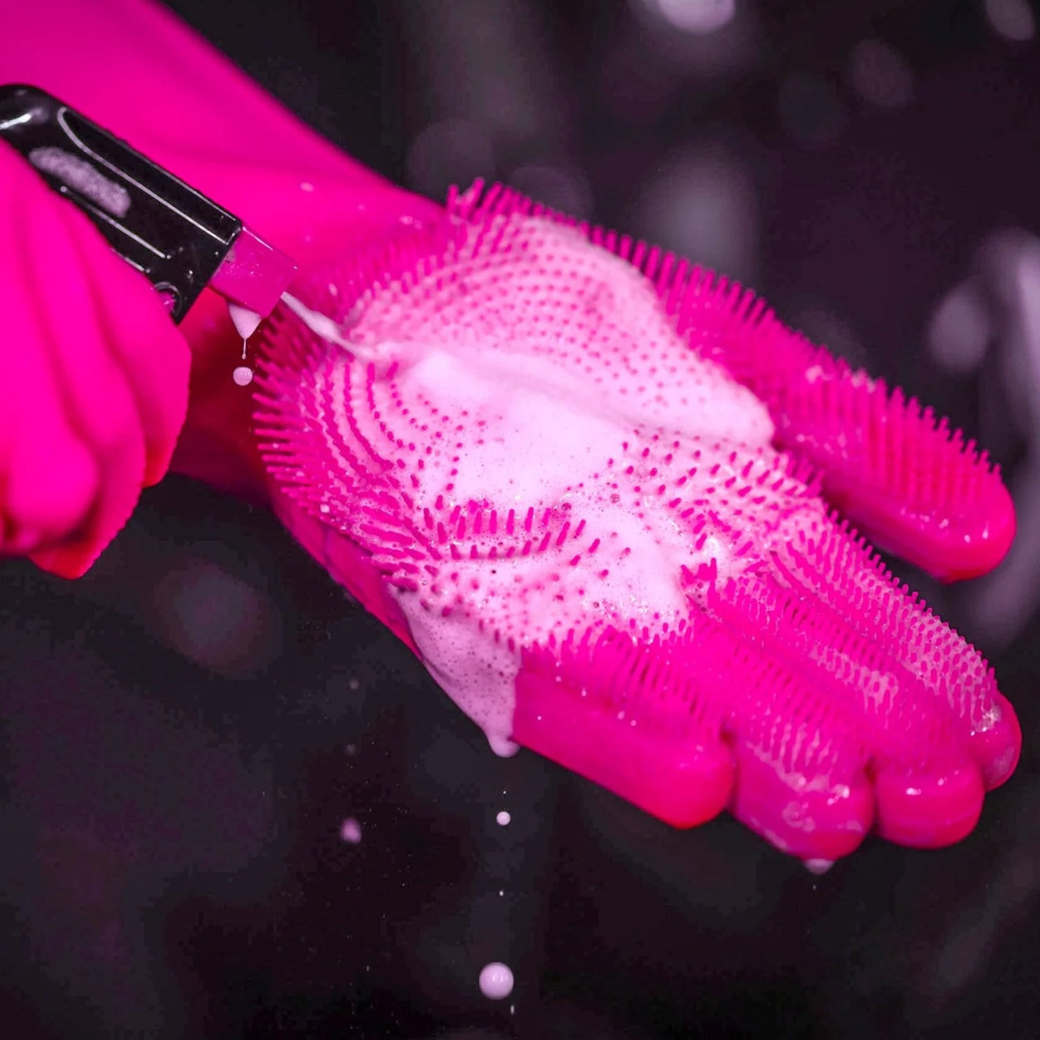 Muc-off Deep Scrubber Gloves - Ultimate Cycles Nowra