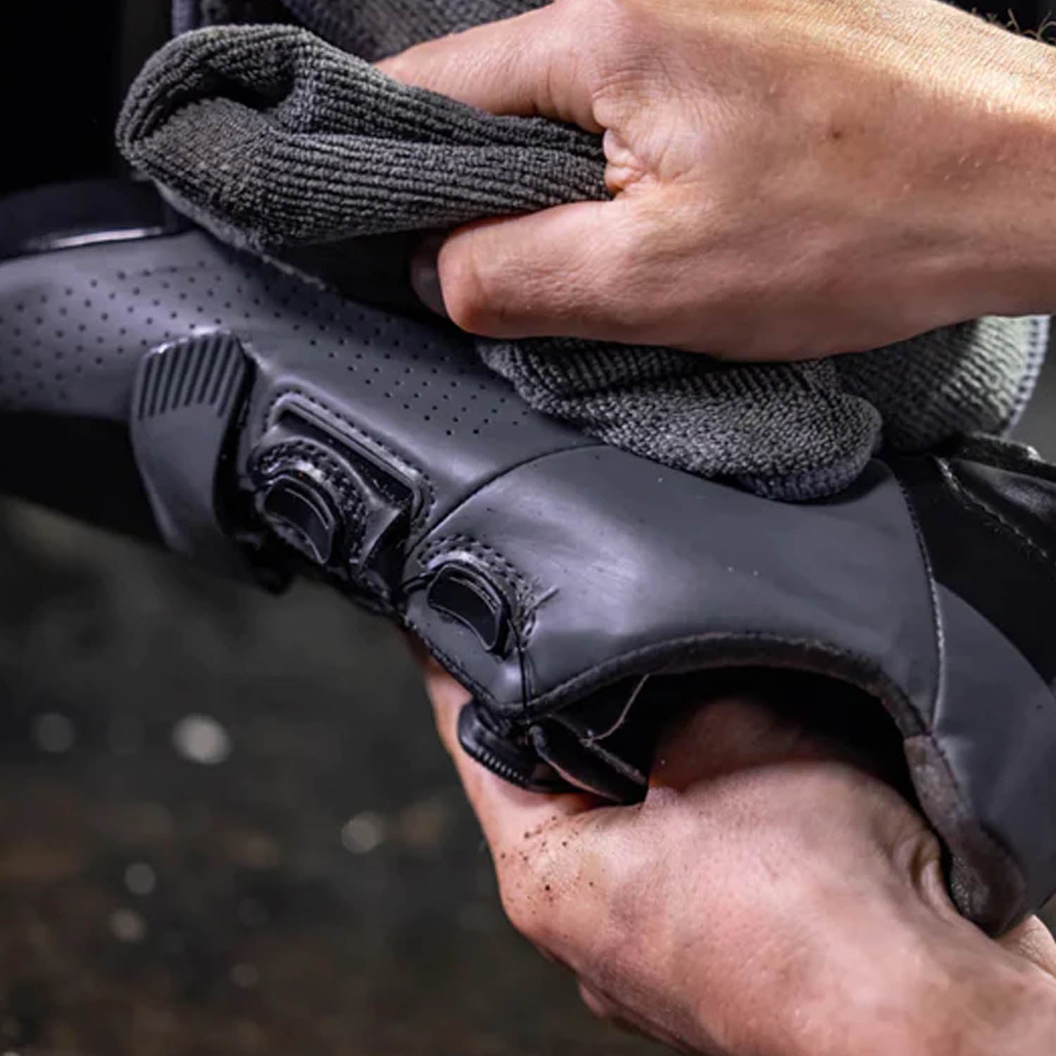 Muc-off Premium Shoe Cleaner 250ml - Ultimate Cycles Nowra