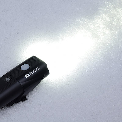 Cateye Front Light Volt 1700lm Usb Black - Ultimate Cycles Nowra