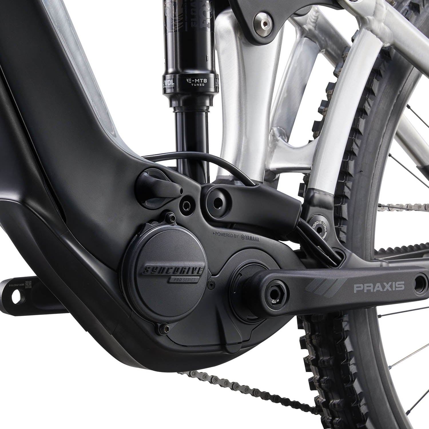 GIANT REIGN E+ 3 MED RAW ALLOY - Ultimate Cycles Nowra