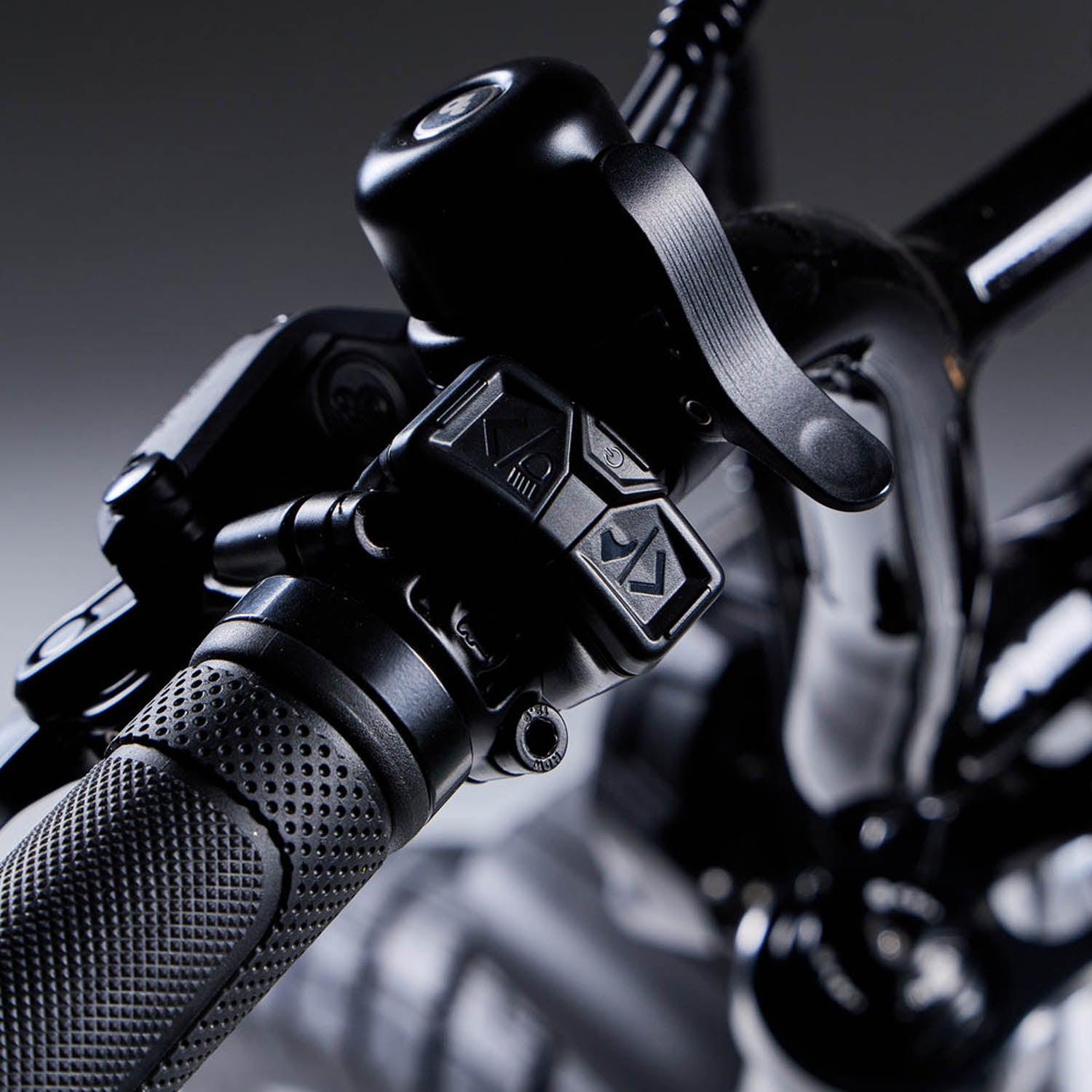 Fatboy The Scrambler Brushed Alloy