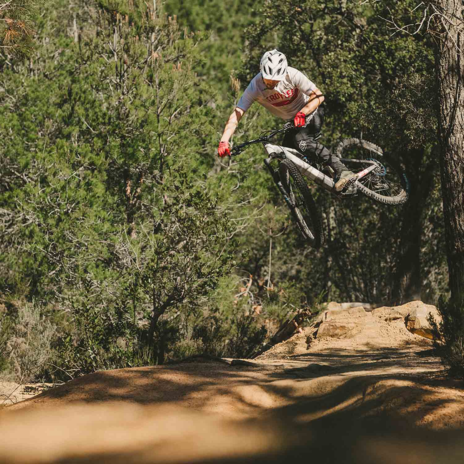 Goodyear Wrangler Mtr Enduro Tlr Comp Blk - Ultimate Cycles Nowra